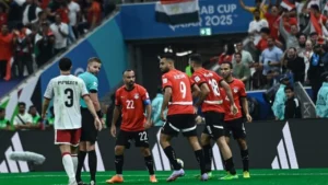 تعادل منتخب مصر مع الإمارات يكشف نقاط ضعف الفريق في كأس العرب، وتعليق إسلام صادق